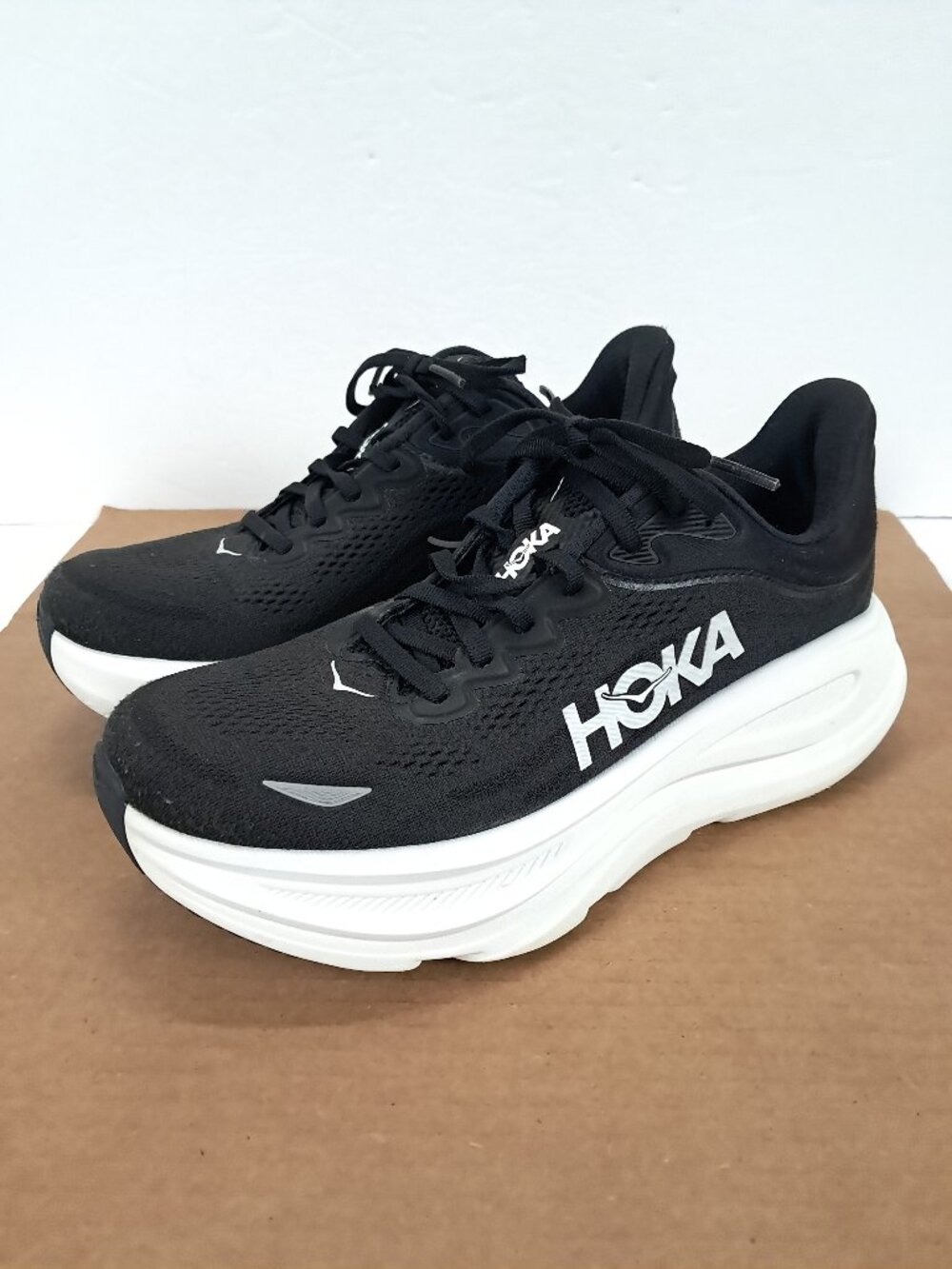 Hoka Bondi 9 Shoes Men 8.5 D Black White Athletic Running Sneakers 1162011 BWHT